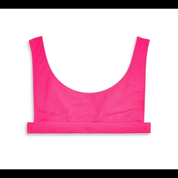 TOPSHOP
Crinkle Bikini Top In Pink - Picture 4 of 5